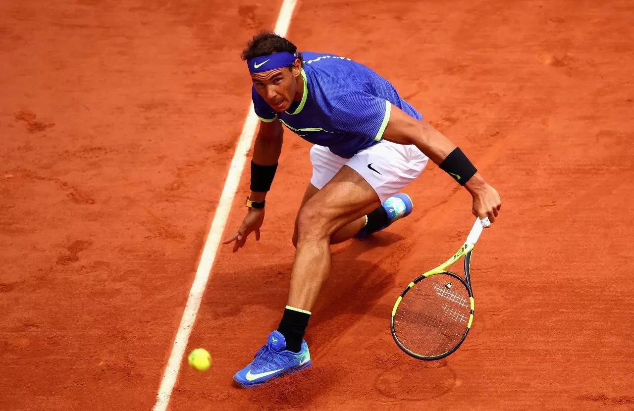 Scout焦点对战，纳达尔与40激战DWG分钟，晋级下一阶段胜负难料！热度持续攀升的简单介绍-爱游戏官网