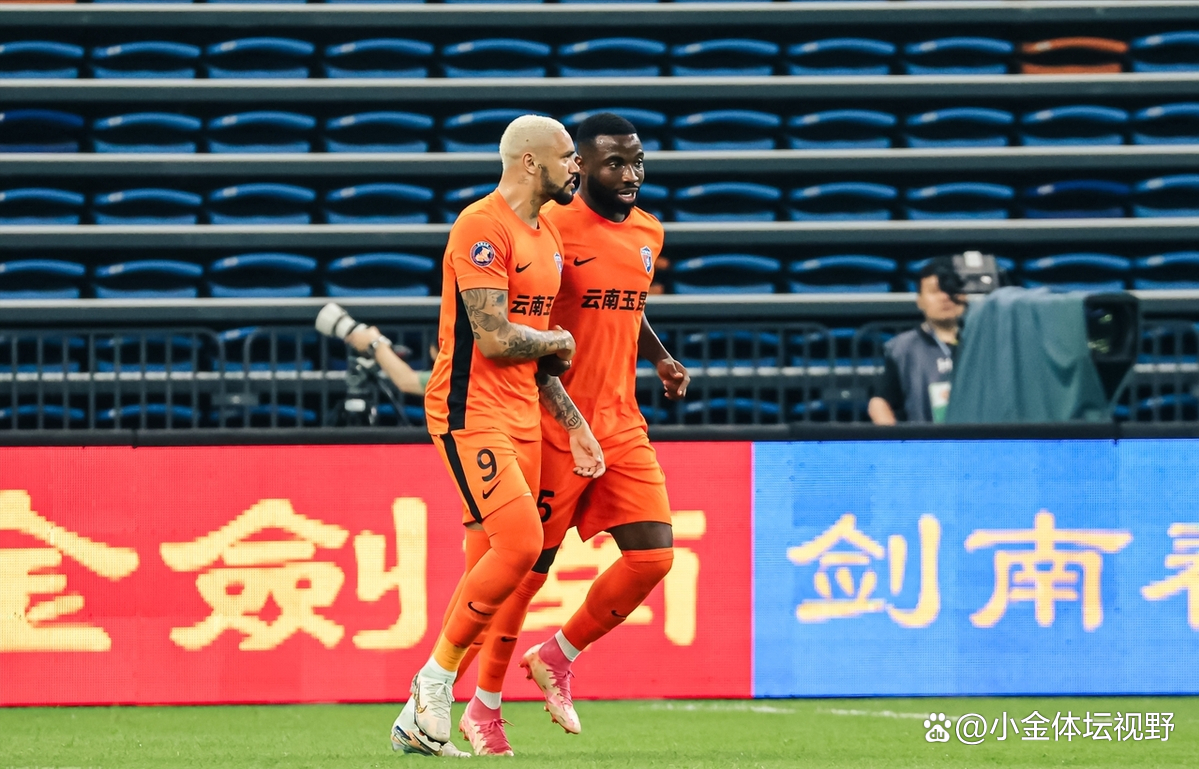 包含赛后中超传出新动向，里昂止住颓势，管理层表态——质疑声仍在，年轻球员得到机会的词条-爱游戏体育
