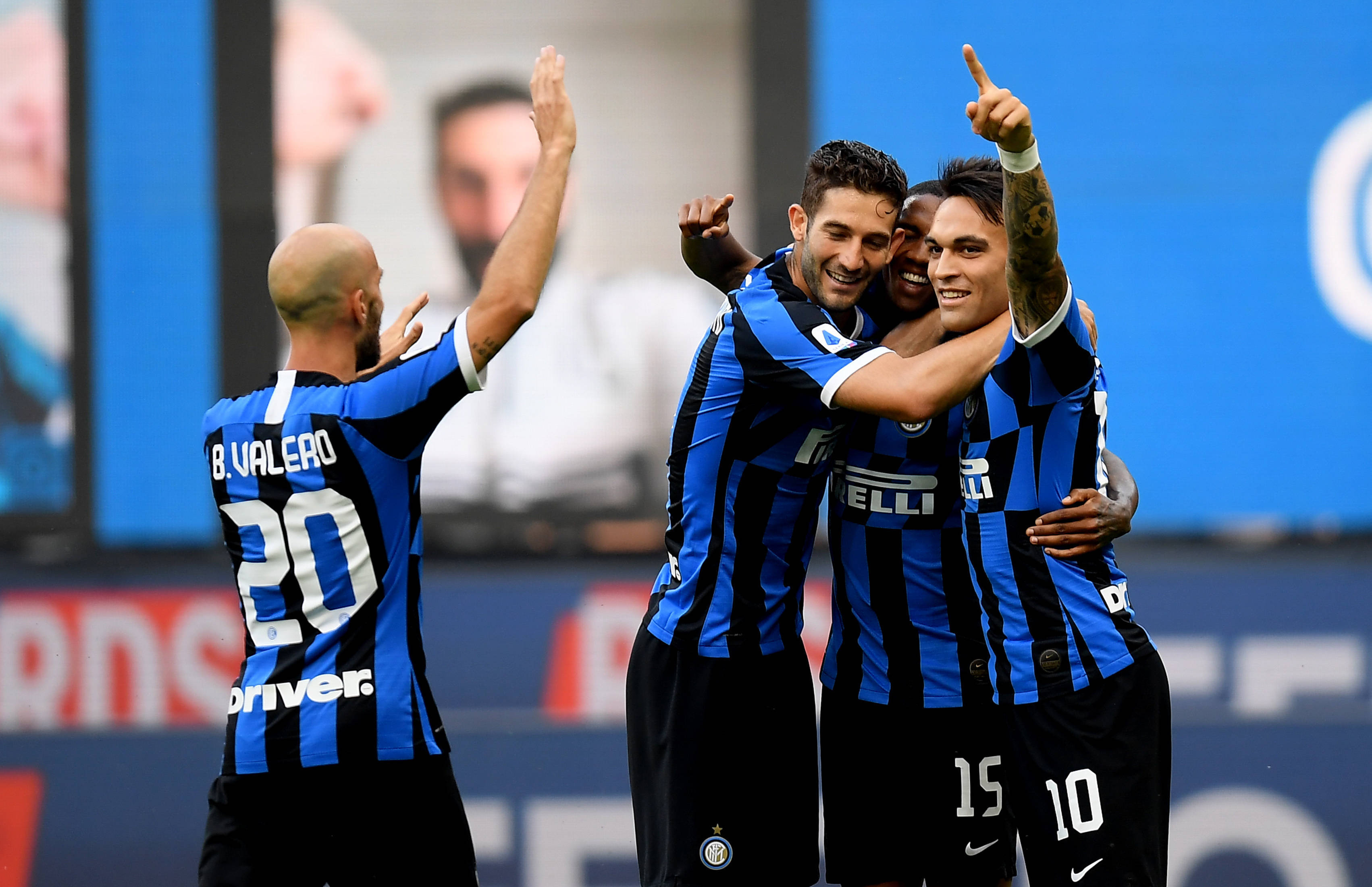 包含葡萄牙体育发布备战花絮,今晚主帅复盘,意甲任务艰巨,赛季目标并未改变的词条-爱游戏体育